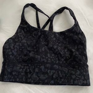 Lululemon sports bra